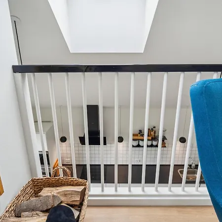 Unique Multi-level With Game Room, And For Everyone *